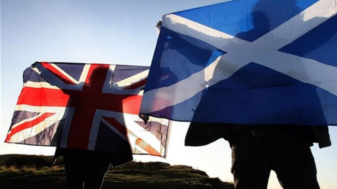 Βρετανία προς Σκωτία: «Ξεχάστε τη λίρα, αν ανεξαρτητοποιηθείτε»
